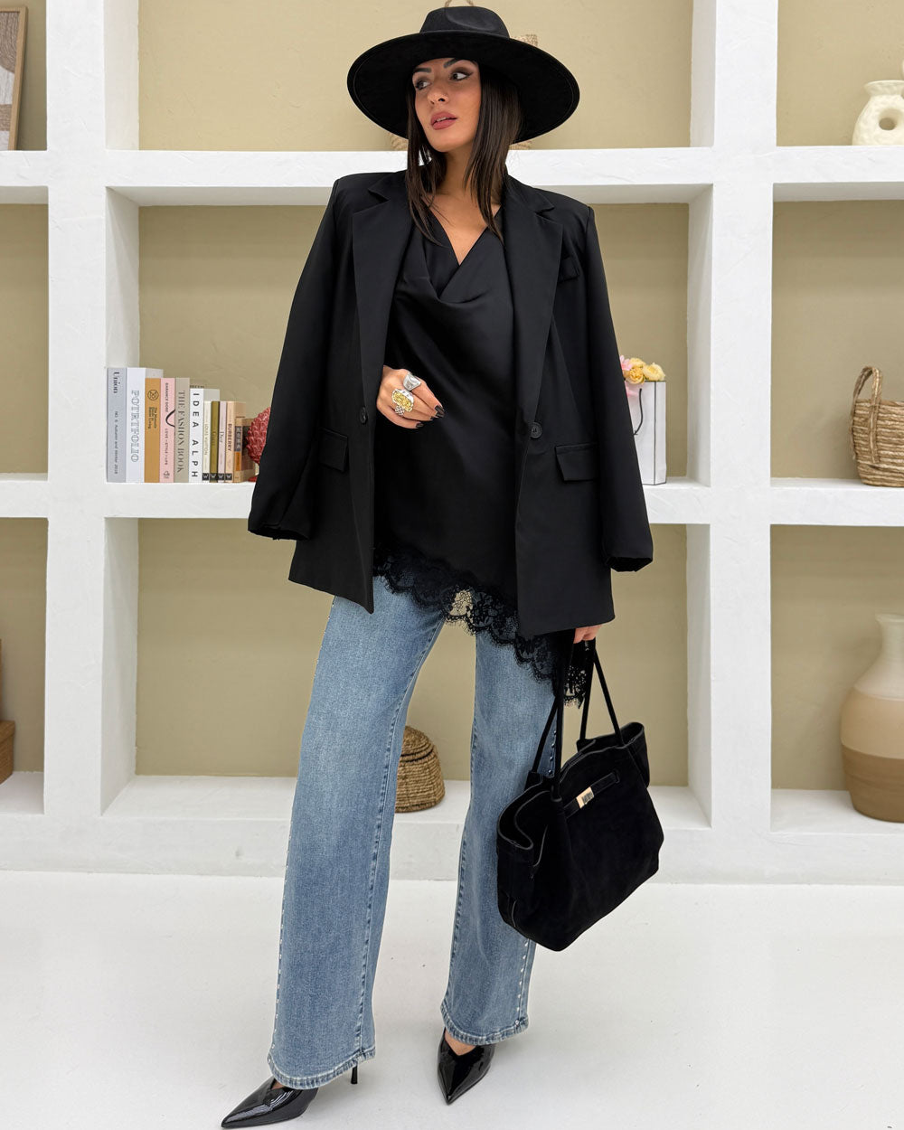 68e0d81757ed0.jpg