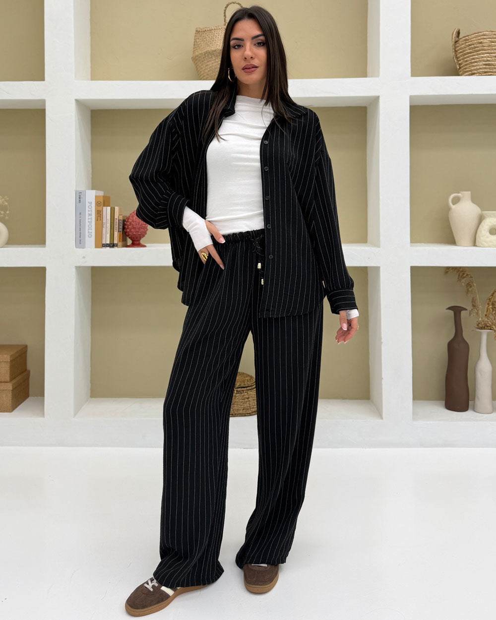 Coordinato righe sottili Nero