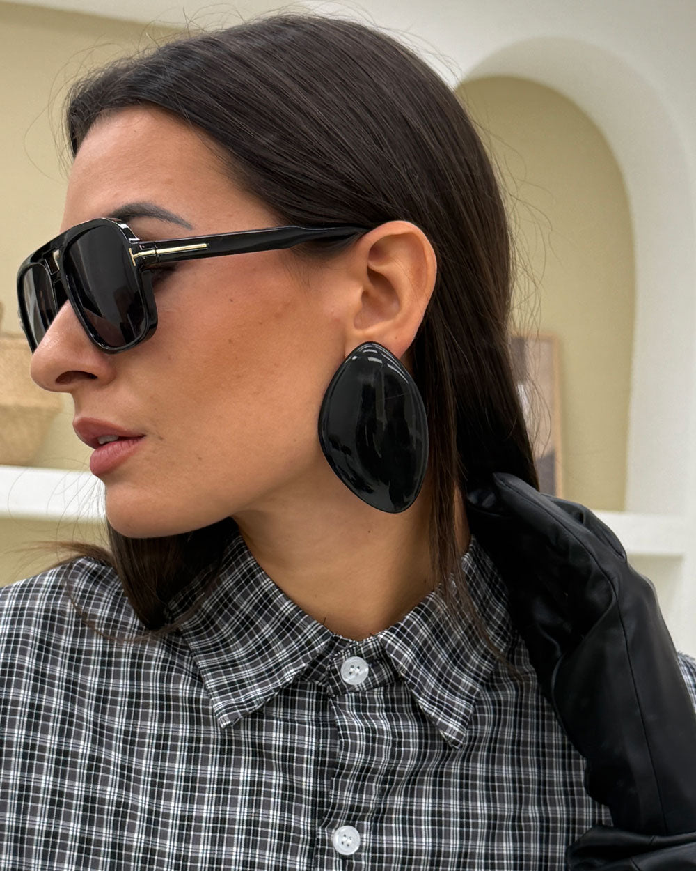 Orecchini Shield Nero