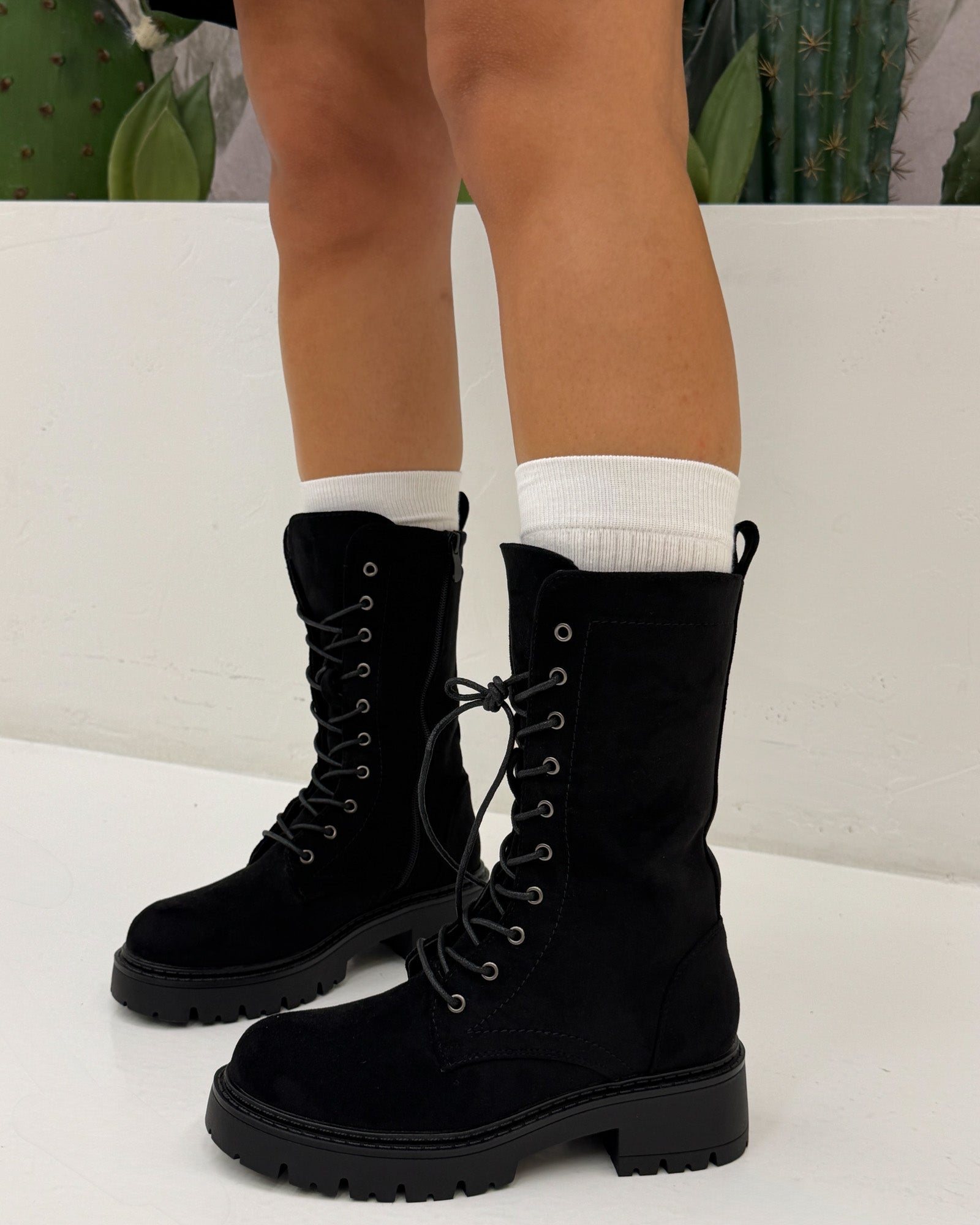Anfibio Zip Camoscio Nero