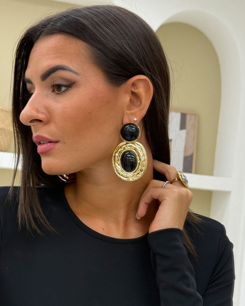 Orecchini Corte Nero