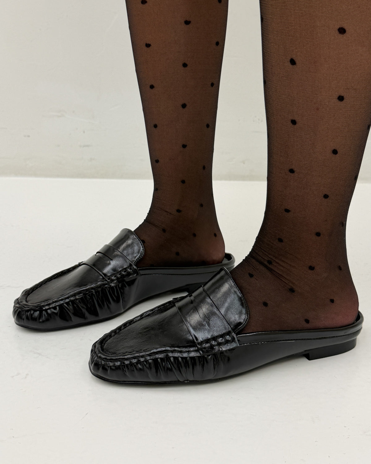 Mules\mocassino Vernice. Nero