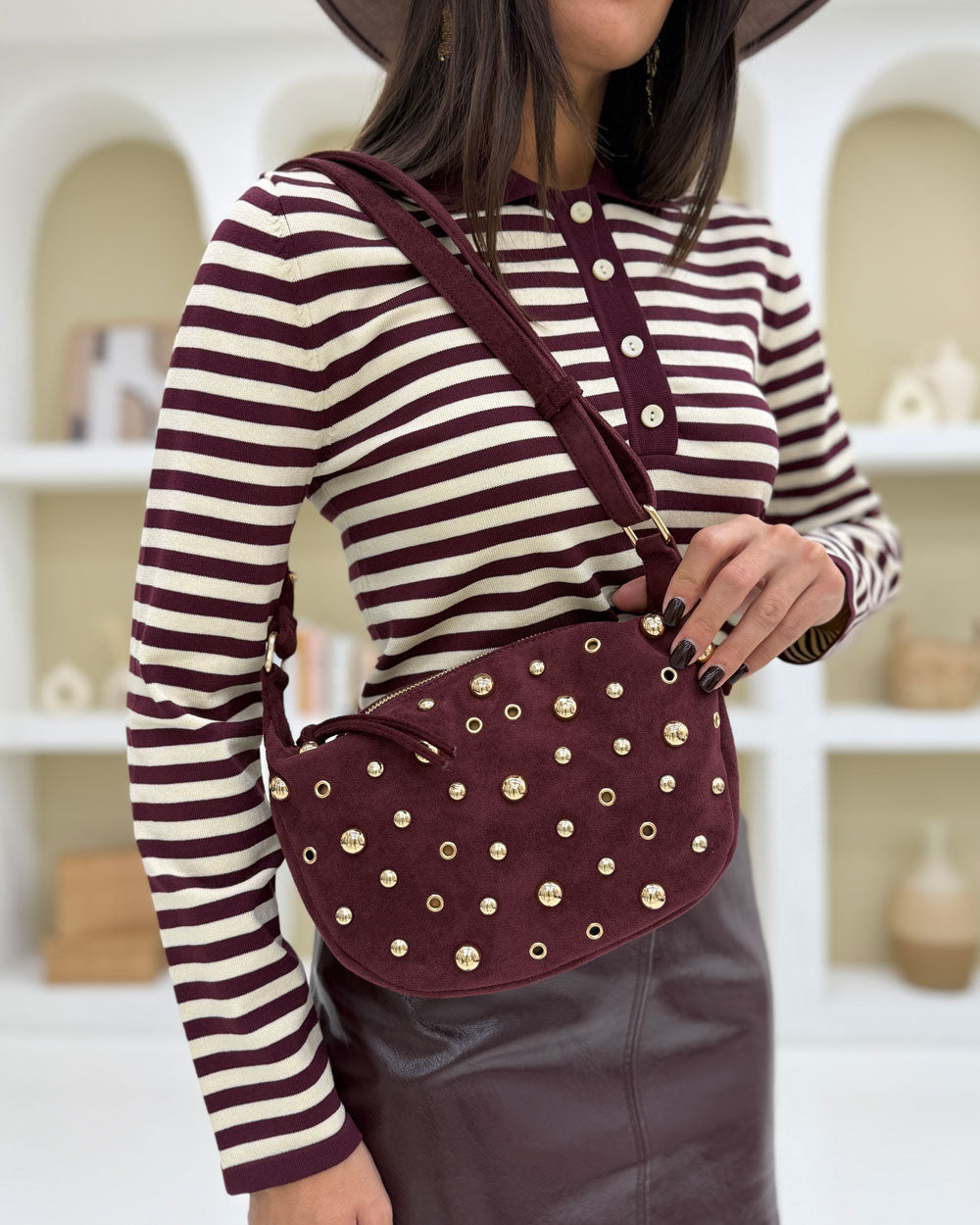 Borsa Suede Borchie Bordeaux