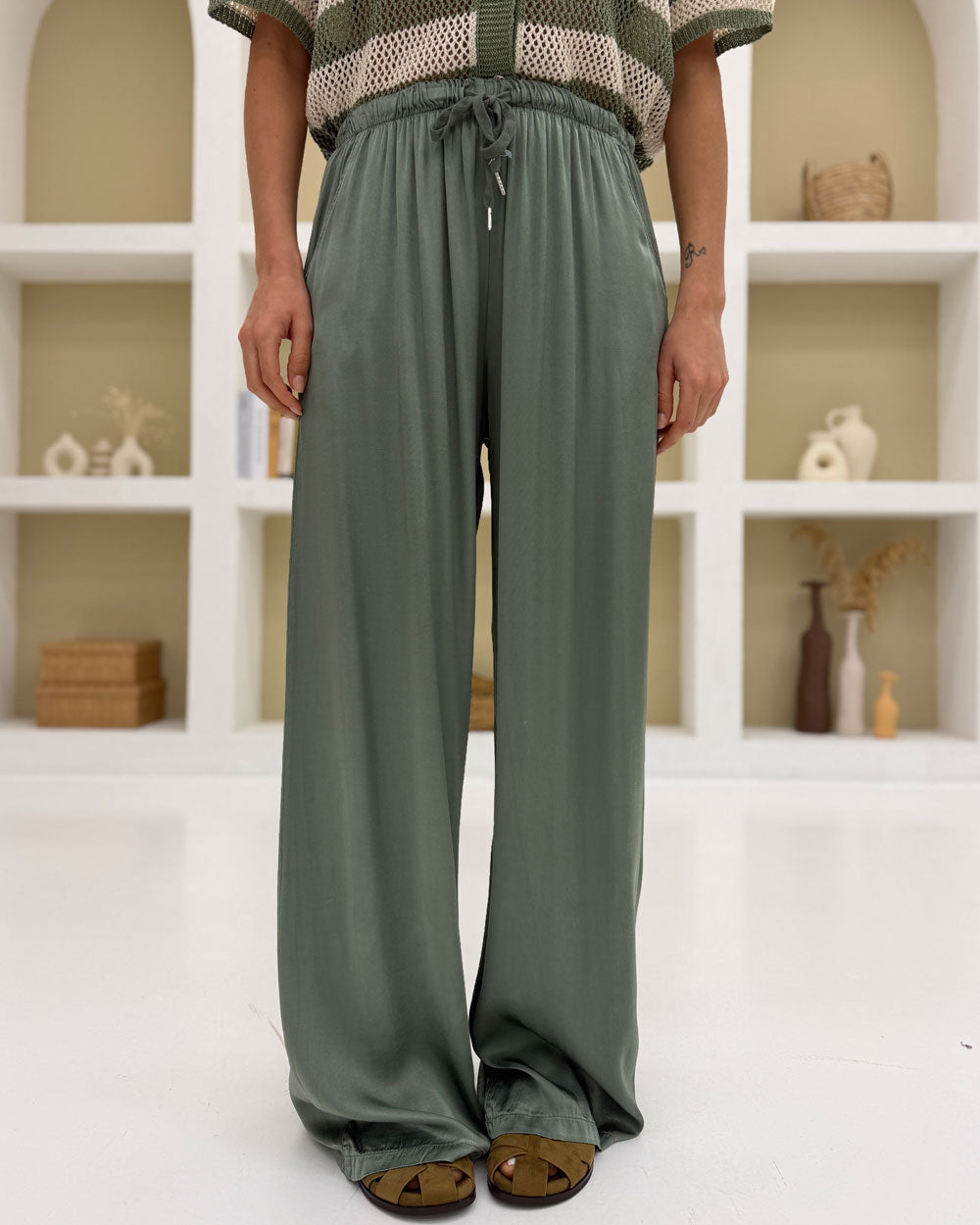 Pantalone palazzo viscosa Verde Militare