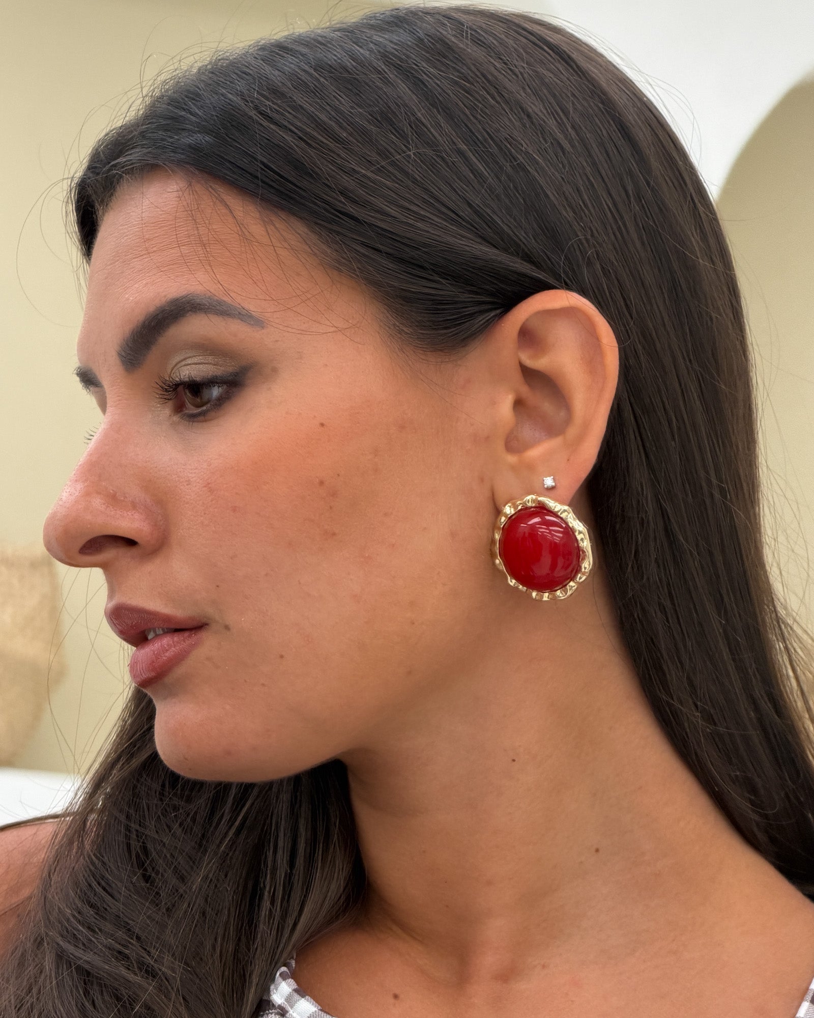 Orecchini bottone pietra Rosso