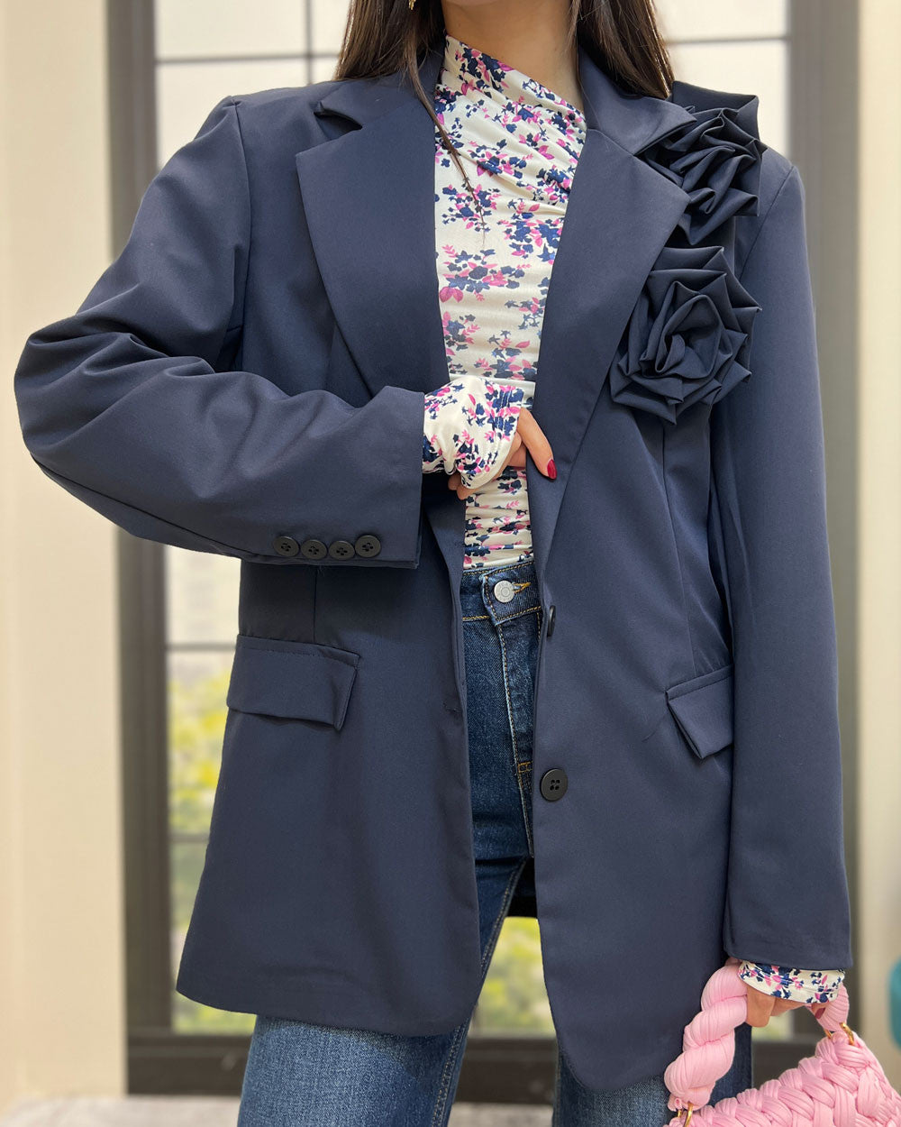 blazer-2-fiori-laterali-blu.jpg