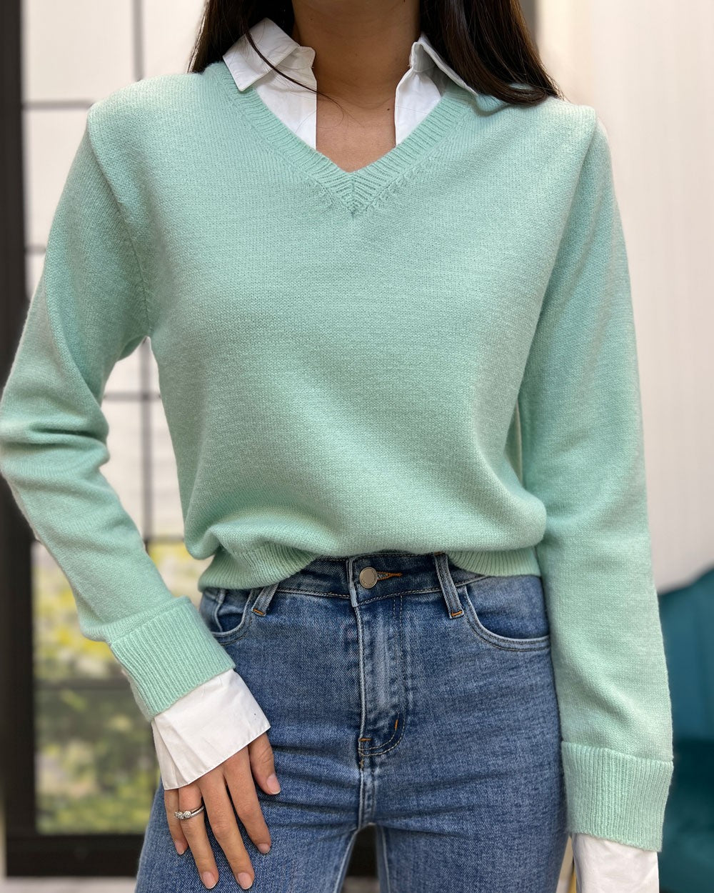 pull-combinato-con-camicia-verde-menta.jpg